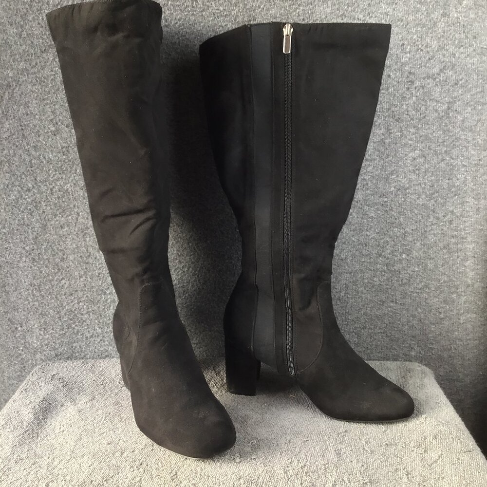 Torrid Squared Toe Vegan Suede Knee High Boots Sz 8.5 Wide Calf